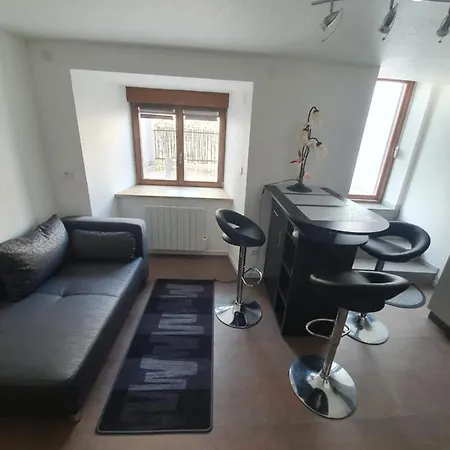 Les Berges Du Moulin Apartment *